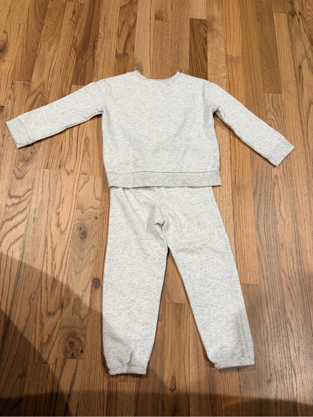 Children’s Place toddler girls Love sweat outfit